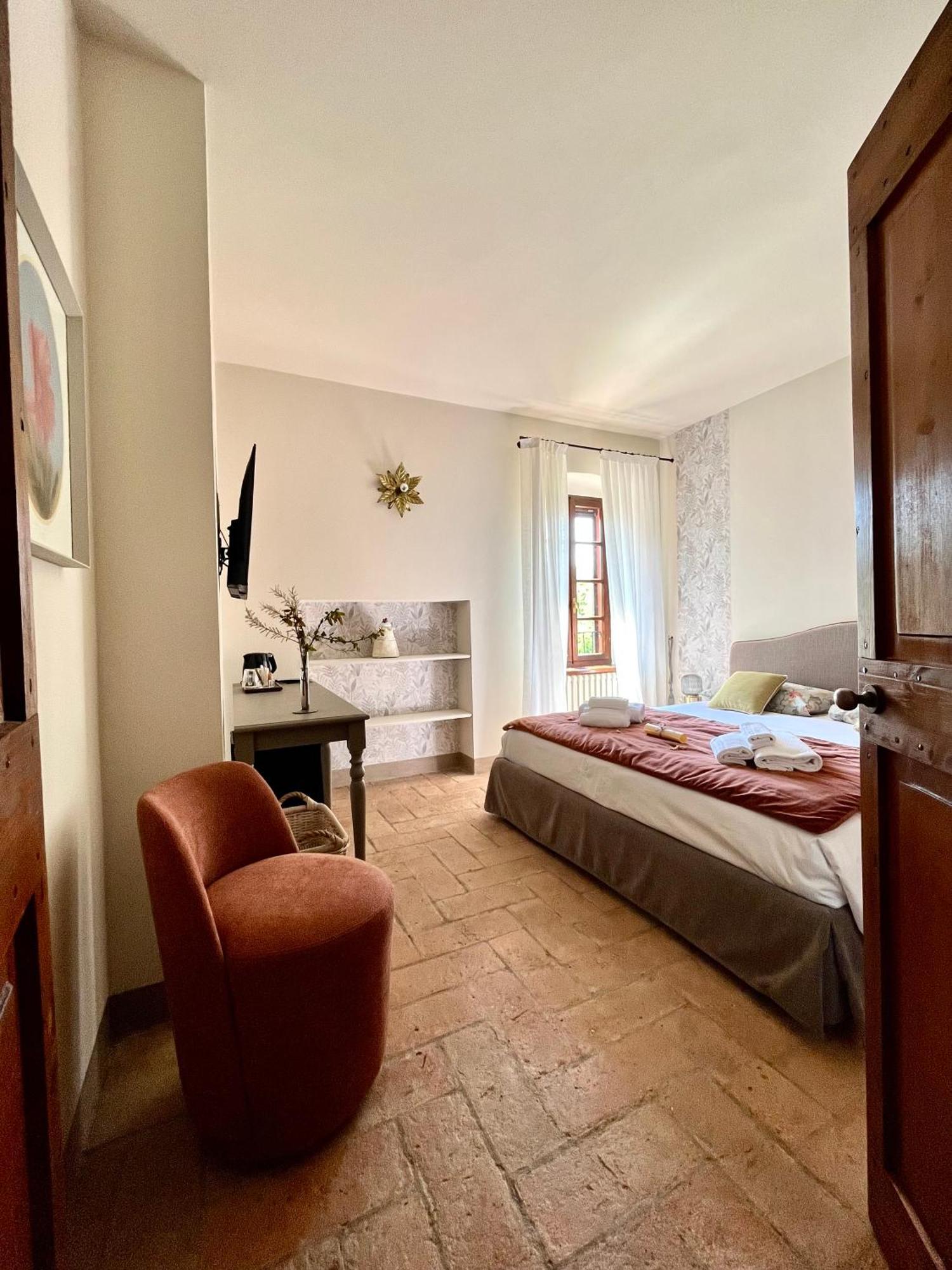 Le Mansarine Charme B&B Castellaro  外观 照片